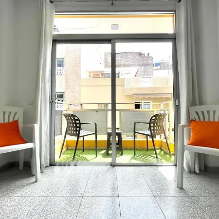 Apartamento Apartamento Con Balcon, Wifi, A 2 Minutos A Pie De La Playa