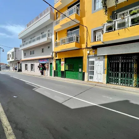Apartamento Apartamento Con Balcon, Wifi, A 2 Minutos A Pie De La Playa