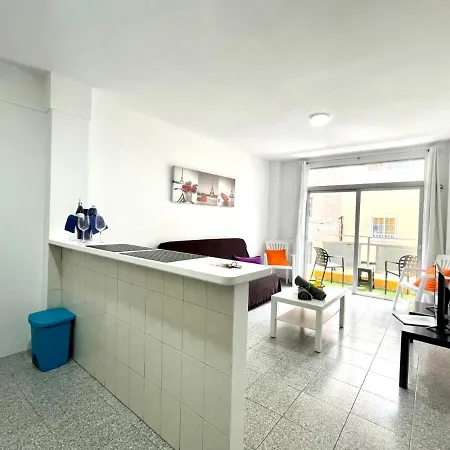 Apartamento Apartamento Con Balcon, Wifi, A 2 Minutos A Pie De La Playa