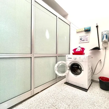 Apartamento Con Balcon, Wifi, A 2 Minutos A Pie De La Playa